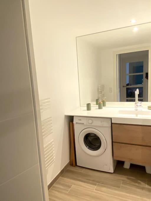 Cancoon - Location Appartement De Vacances Cancale Exteriör bild
